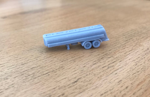 6068R – Tankauflieger / Tank trailer