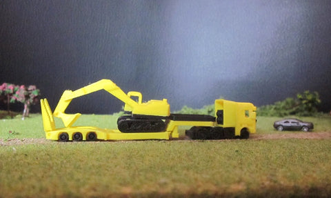 6907 - Gespann mit Tieflader und Bagger / low loader trailer with excavator and tractor unit